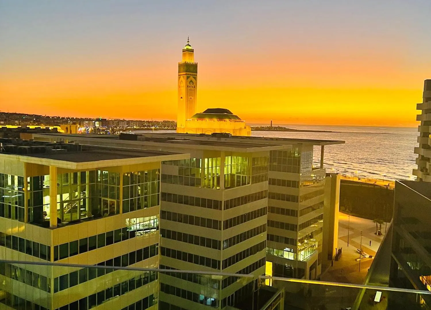 Magnifique Appartement Pleine Vue Mer Marina Casablanca Maroko